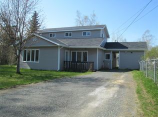 203 Grenfell Heights, Grand Falls Windsor, NL A2A2J2