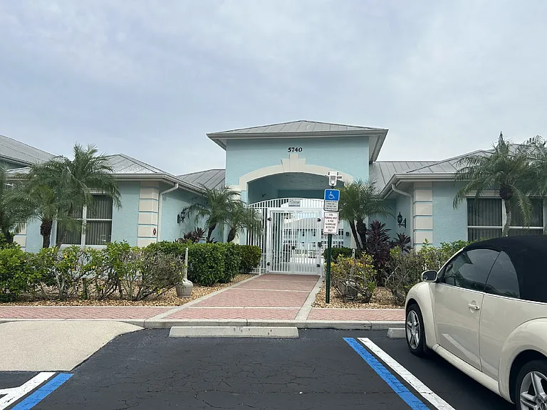 5771 Sabal Trace Dr #102 — Photo 4