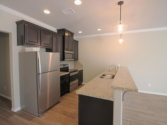 2nd image of 503 Cooner St APT A