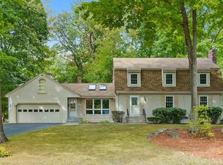 196 Stuart Ave, Leominster, MA 01453