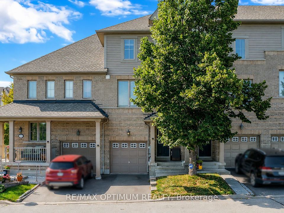 1st image of 151 Cedar Lake Cres