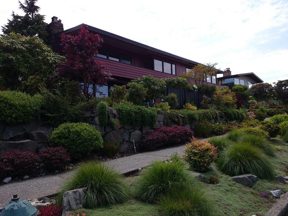 2nd image of 2131 NW 93rd St