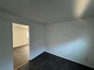 (Undisclosed Address), Northport, NY 11768