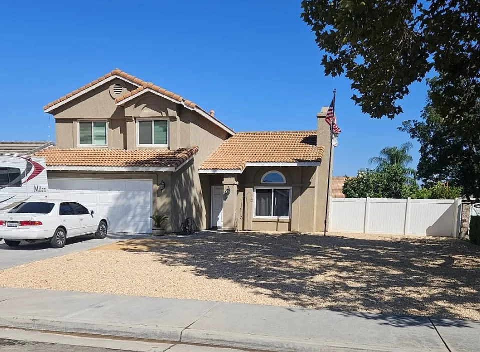 1416 Greenwich Dr