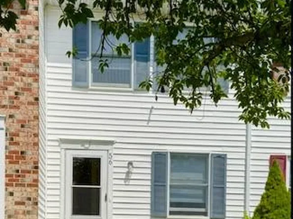 56 W Bishop Ln, Smithsburg, MD 21783