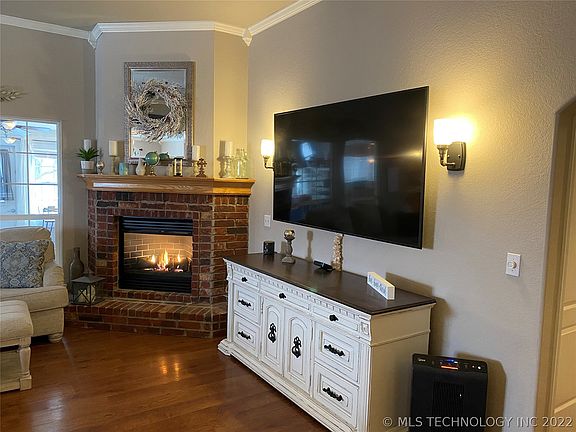 3rd image of 7525 N 134th East Pl