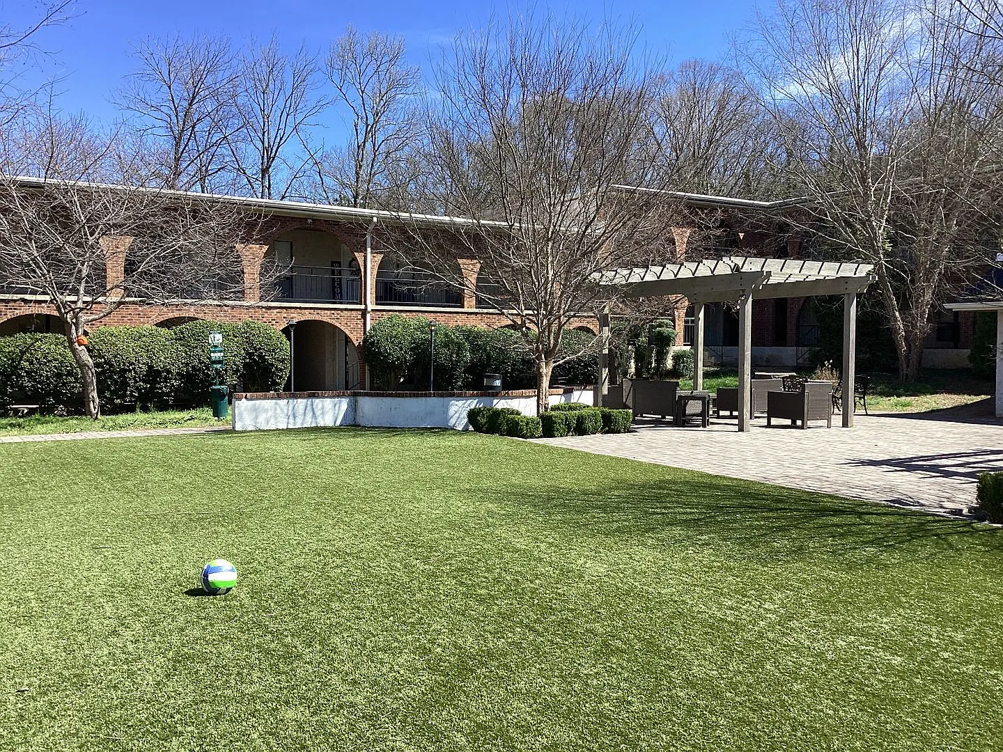 Newberry Commons — Photo 1