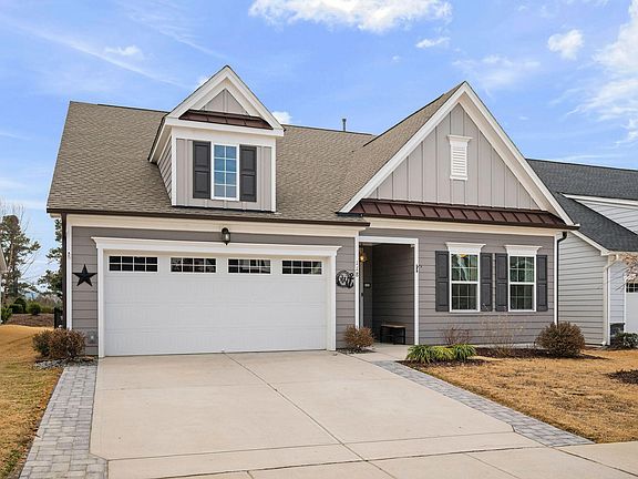 3rd image of 118 Mahogany Run