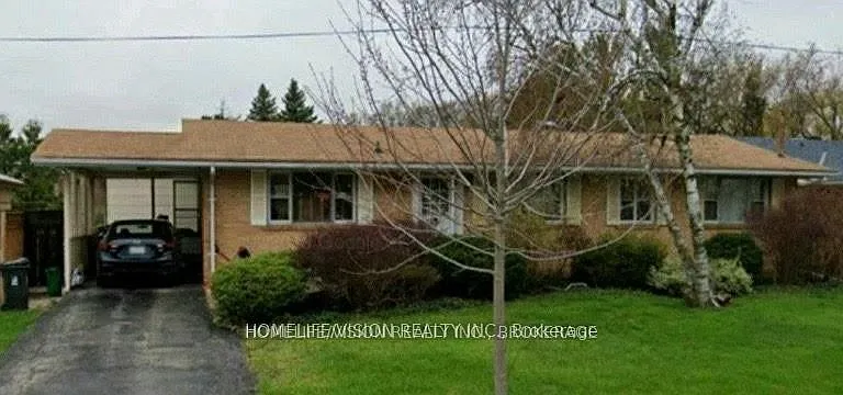 6 Brenham Cres — Photo 2