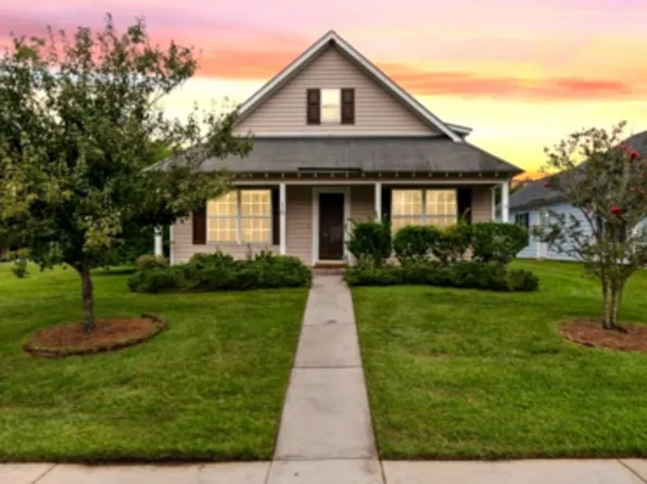 16 Castello Ave, Savannah, GA 31419