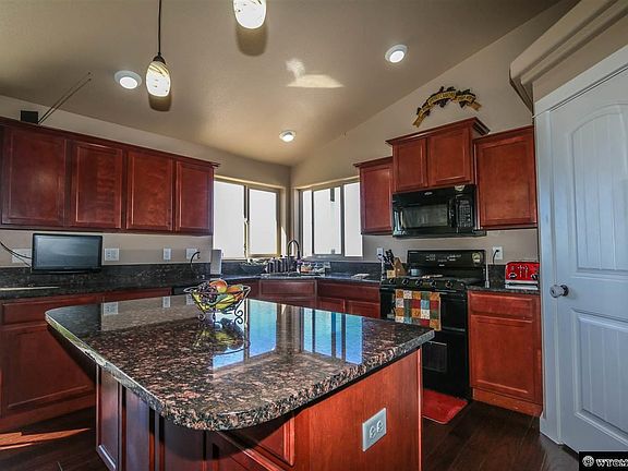3rd image of 5718 Antelope Dr