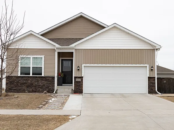 4215 NW Cedarwood Dr, Ankeny, IA 50023