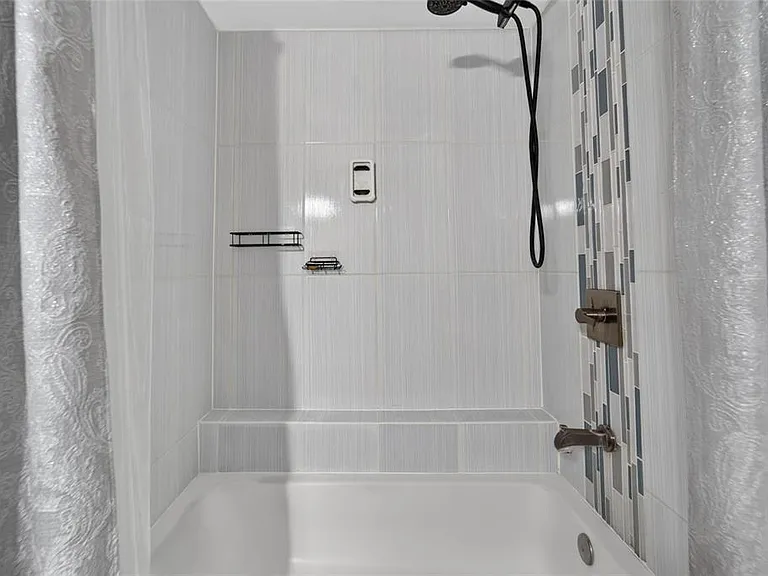 13215 Sanctuary Cove Dr #303 — Photo 31