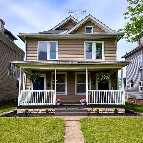 2630 1st Ave Photo 1