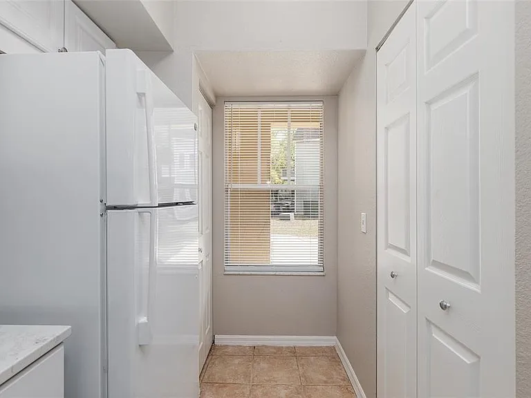 9177 SW 52nd Rd #102 — Photo 25