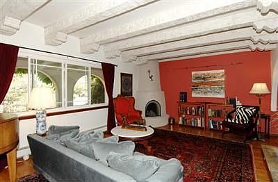 4th image of 2115 Calle De Sebastian
