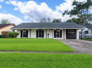 5834 Overdale St, Houston, TX 77033