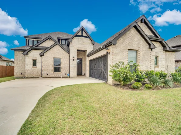 624 Sirius Dr, Waxahachie, TX 75165