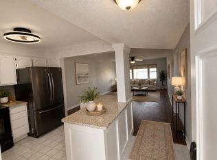 4600 Cove Cir #703, Saint Petersburg, FL 33708
