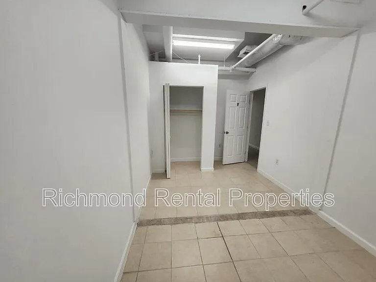 11 E Broad St #A — Photo 6