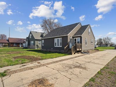 125 6th St, Jesup, IA, 50648
