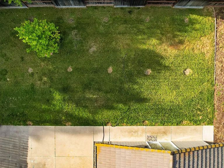 1185 Partridge Dr — Photo 5