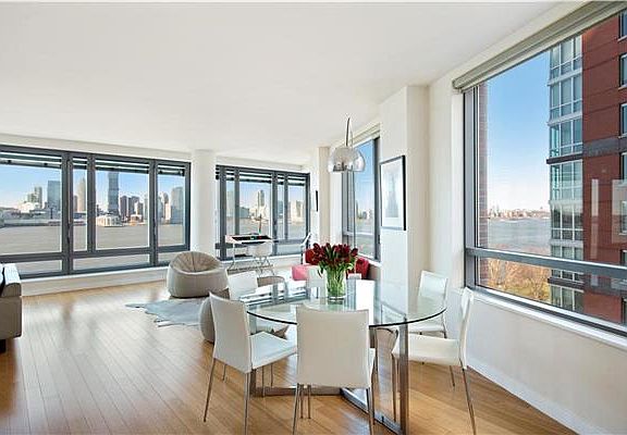 3rd image of 8 River Ter APT 9R