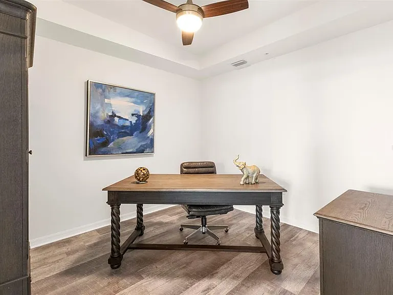 5721 Palmer Cir #103 — Photo 22