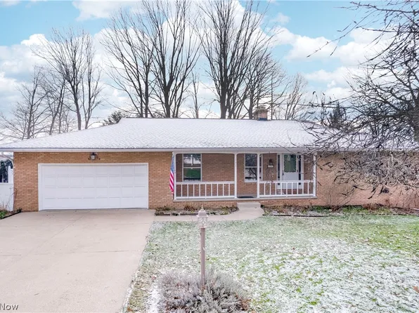 537 Park Ridge Dr, Munroe Falls, OH 44262