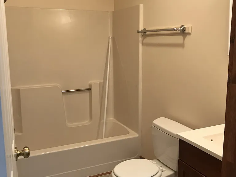 419 Darlene Dr #419 — Photo 3