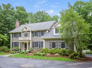 16 Hart Ln, Weston, CT 06883