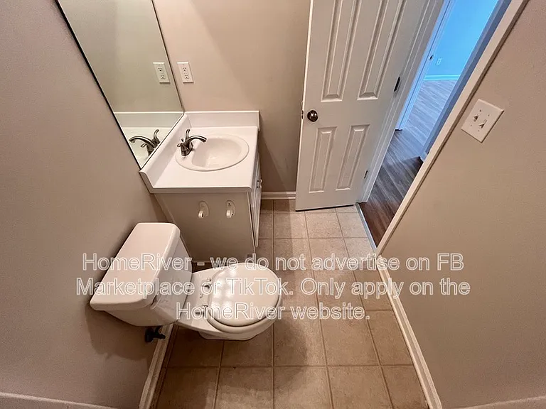 1365 Lance Cir — Photo 19
