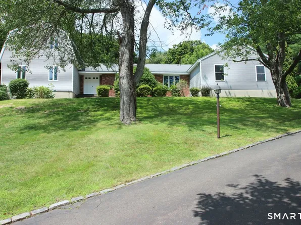 328 Saybrook Road, Orange, CT 06477