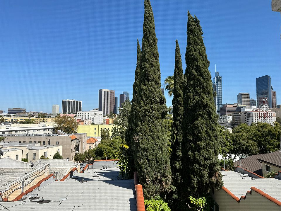1st image of 407 Loma Dr #409-2-5