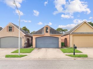 205 Chimney Rock Blvd, Lafayette, LA 70508