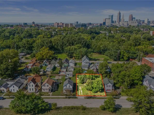 Vega Ave, Cleveland, OH 44113