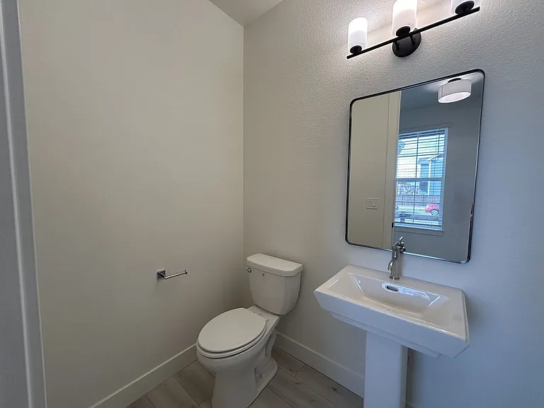 5061 Avon Ave — Photo 5