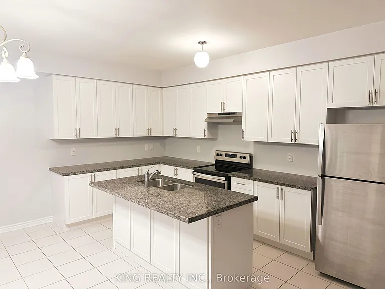 1012 Barton Way — Photo 5
