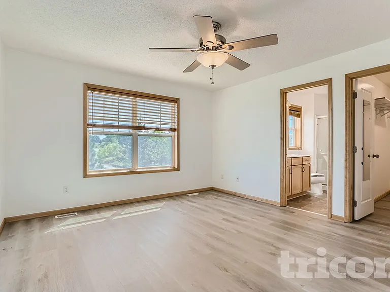 15311 Louisiana Ave — Photo 11