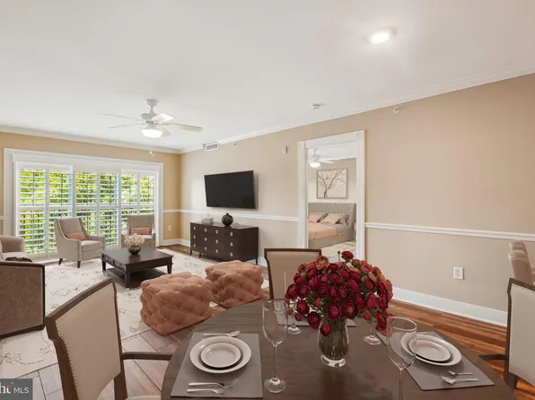 5 Park Pl APT 430, Annapolis, MD 21401