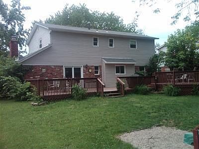 3rd image of 1848 Vanderbilt Dr