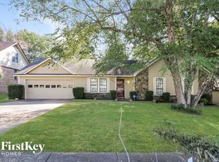 7132 Shadow Oaks Dr, Memphis, TN 38125