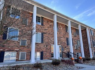 505 W Highland Rd APT C10, Howell, MI 48843