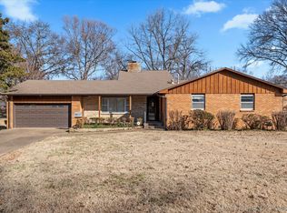 2312 Hill Dr, Bartlesville, OK 74006