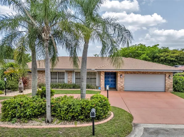 10753 NW 9th Ct, Coral Springs, FL 33071