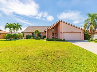 1010 SE 21st St, Cape Coral, FL 33990