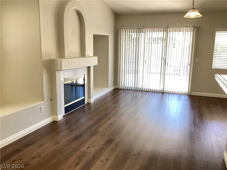 7632 Rockfield Dr — Photo 9