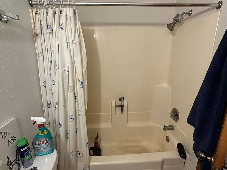 1320 Bainbridge St — Photo 6