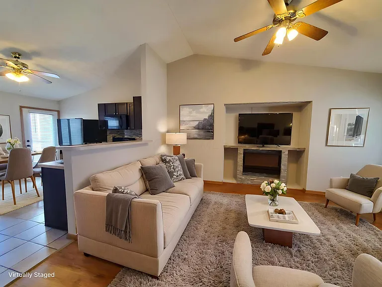 1803 Canopy Ln — Photo 12