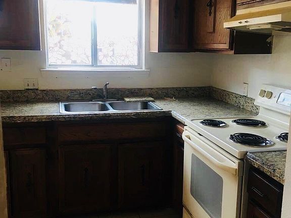 3rd image of 205 Calle Amistosa